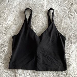 NWOT Black lululemon align tank. Size 6